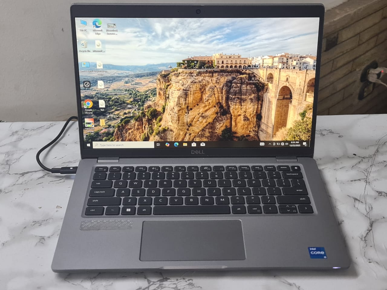 Dell Latitude 5430 Business Laptop Intel Core I7-1255U 512GB SSD 16GB Ram Intel UHD Graphics 14.0″ Inch FHD – Gray